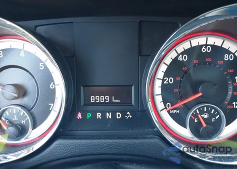 2014 Dodge Grand Caravan Se z USA, uszkodzony, nr VIN 2C4RDGBG7ER389621